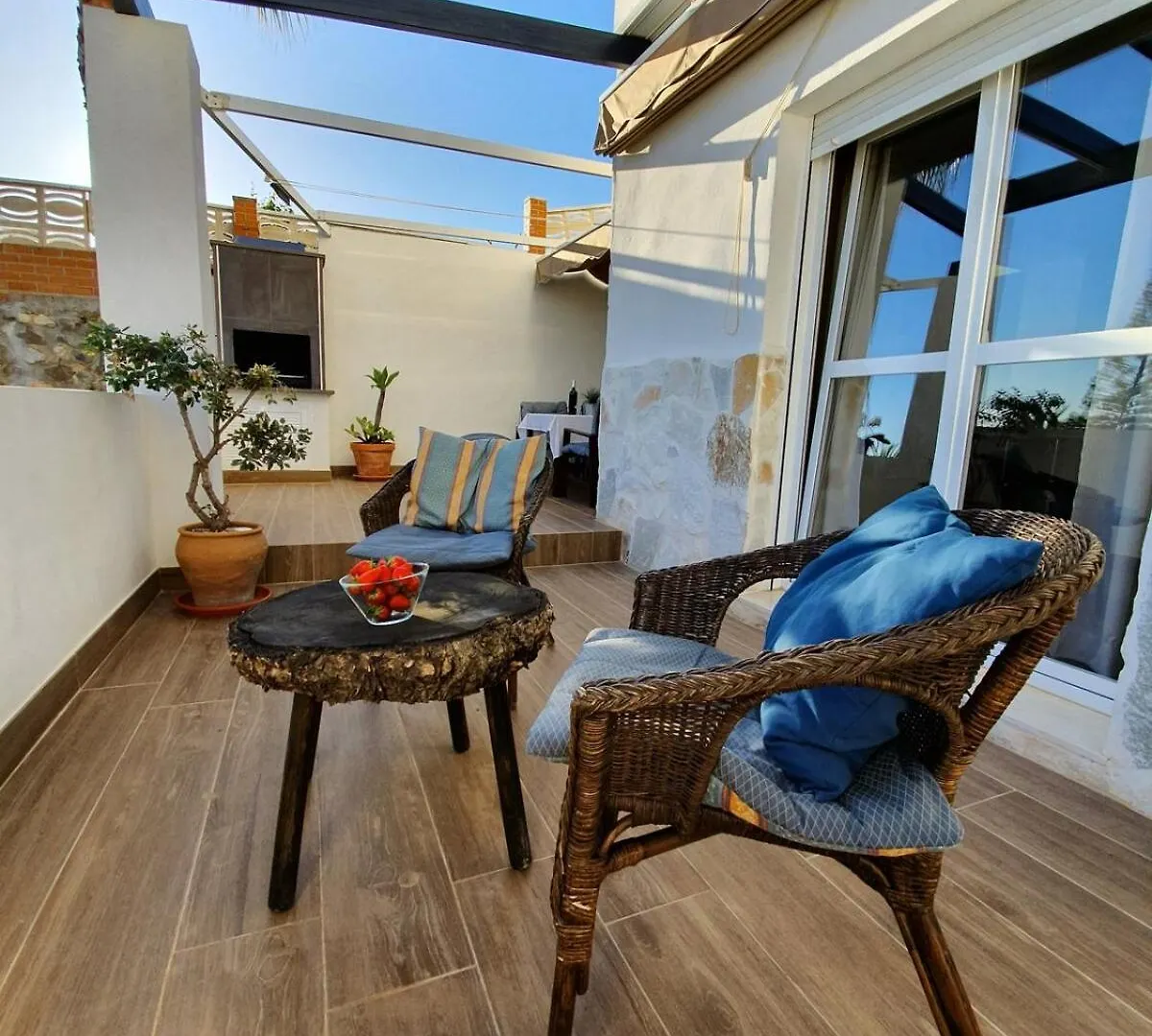 Trendy Apartment With Sea View And Private Pool Torre de Benagalbon 0*,  Espagne